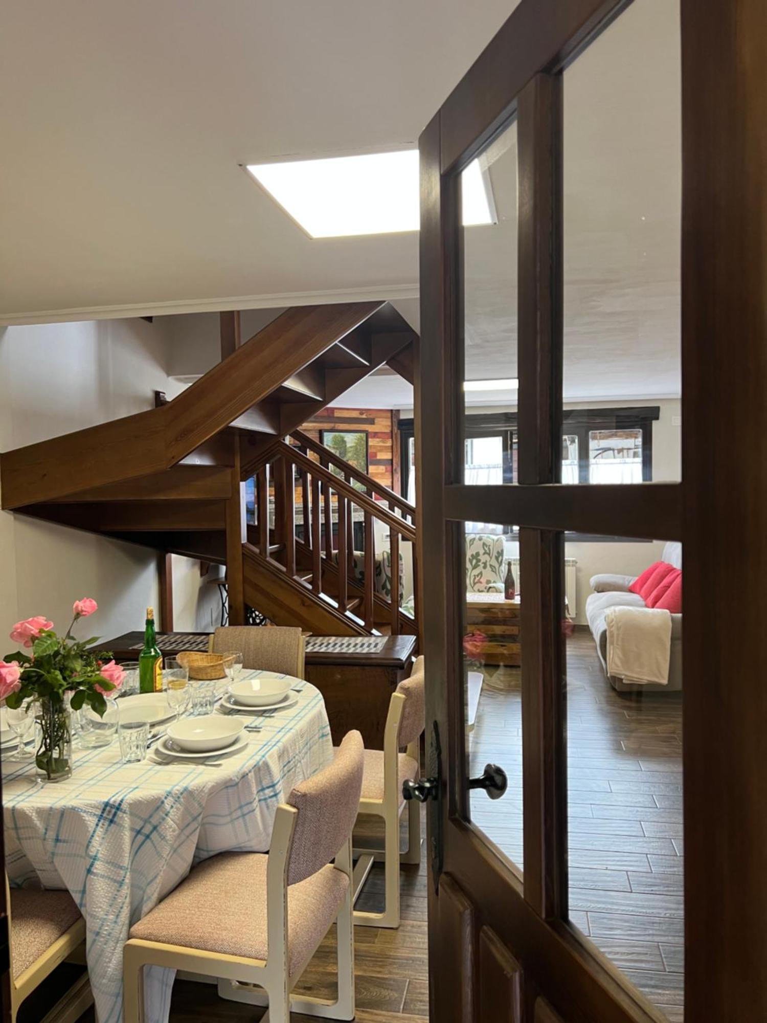 Casa Boni Y Florina Villa Nava Eksteriør bilde